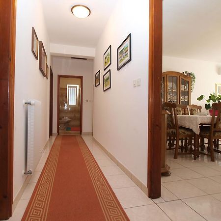 Apartment Luisa 1437 Peruški Zewnętrze zdjęcie