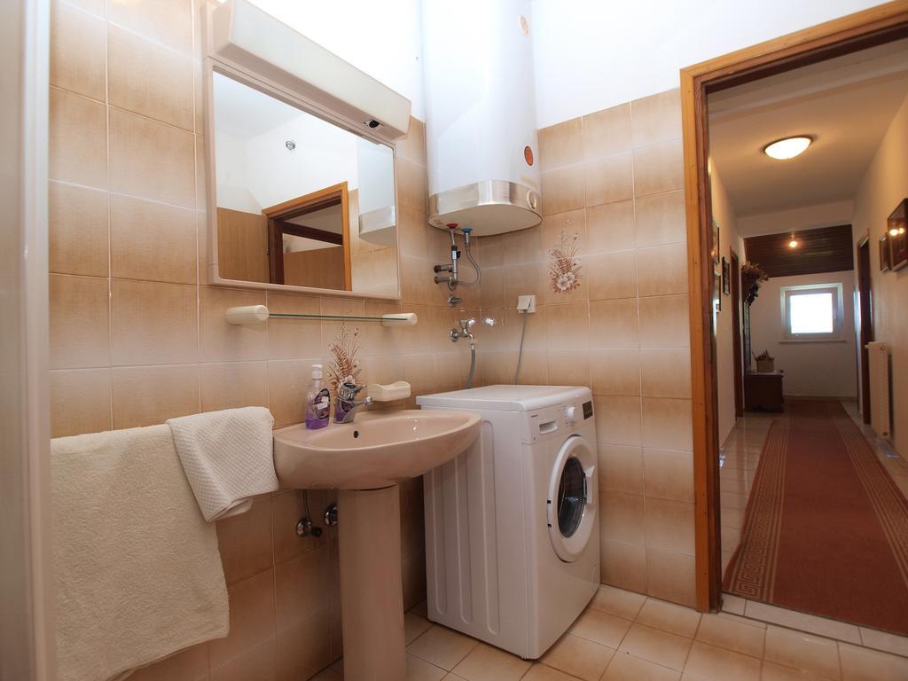 Apartment Luisa 1437 Peruški Zewnętrze zdjęcie